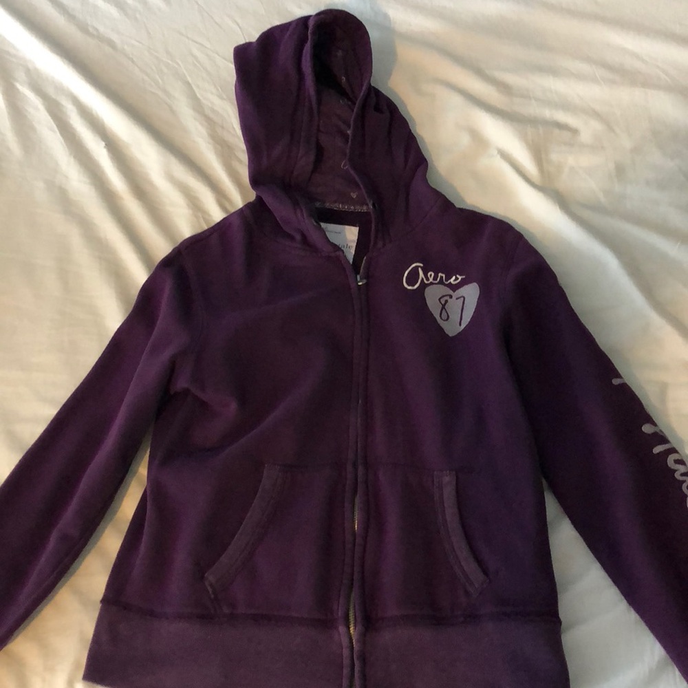 Aeropostale purple sweatshirt